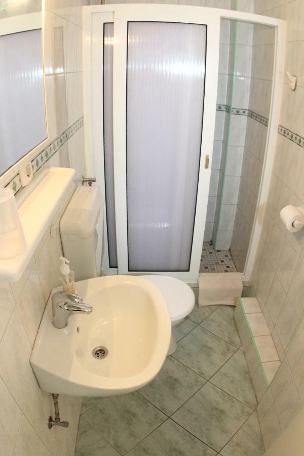 Apartmani Surlin Хвар Екстериор снимка