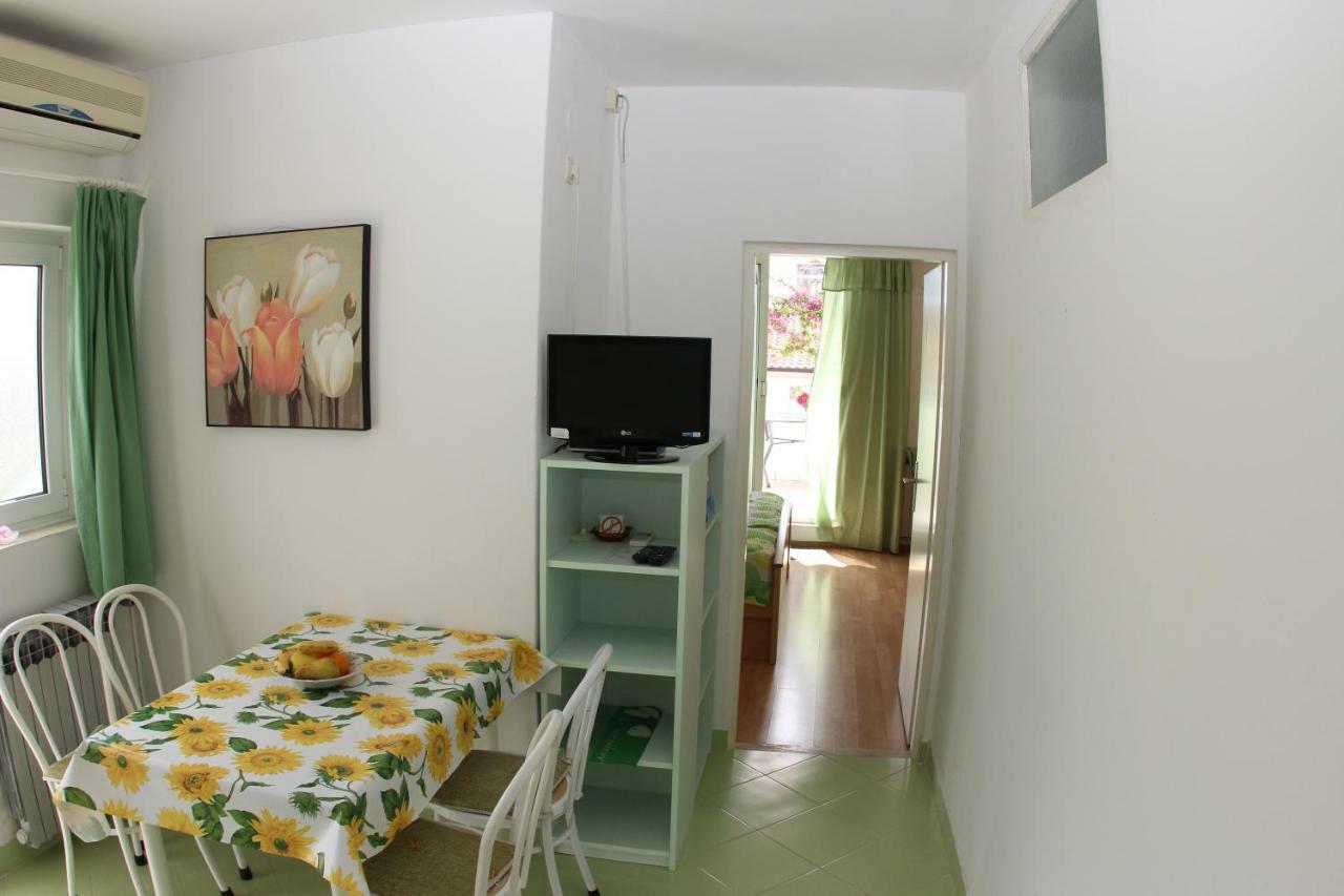 Apartmani Surlin Хвар Екстериор снимка