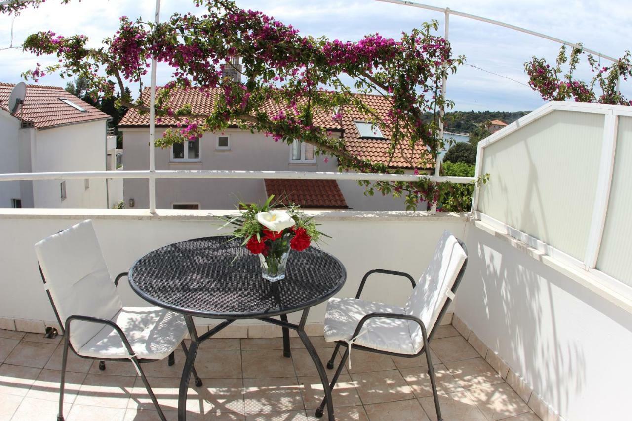 Apartmani Surlin Хвар Екстериор снимка