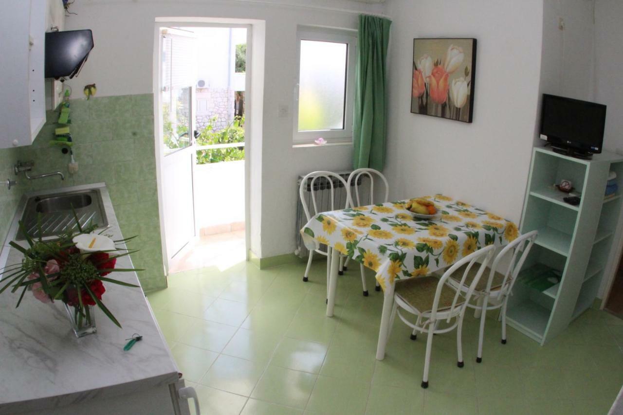 Apartmani Surlin Хвар Екстериор снимка
